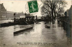 Paris La Grande Crue de la Seine 1910 Port Solferino -
																					75000 Paris
																			