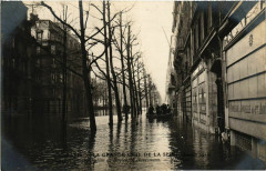 Paris La Grande Crue 1910 Boulevard Haussmann à Paris