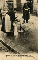 Paris La Crue de la Seine 1910 Dans la Rue Royale à Paris