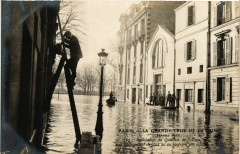 Paris La Grande Crue 1910 Quartier d'Alma à Paris