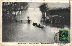 Carte postale ancienne Janvier 1910 - Porte d'Ivry : Barrière de l'Octroi
                                                                     à Paris 13e
                                