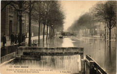 Paris Inonde 117 Au Boulevard Saint-Germain à Paris
