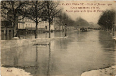 Carte postale ancienne Paris inondé - Cliché 28 janvier 1910 - Aspect général du Quai de Passy
                                                                     à Paris 16e
                                