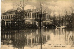 Carte postale ancienne Paris Inondations 7 Restaurant Ledoyen
                                                                     à Paris
                                