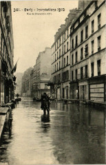 Paris Inondations 1910 Rue de Charenton à Paris