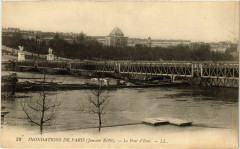 Carte postale ancienne Inondations de Paris (Janvier 1910) - Le Pont d'Iéna
                                                                     à Paris 7e
                                