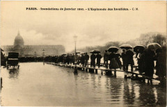 Paris Inondations 1910 Esplanade des Invalides à Paris