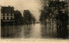 Paris Inondations 1910 Boulevard Diderot à Paris
