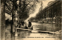 Paris Inondations 1910 Avenue d'Antin à Paris