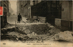 Carte postale ancienne Paris Crue de la Seine 1910 Rue Pasquier No. 16
                                                                     à Paris
                                