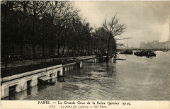 La Grande Crue de la Seine 262 Le port du Louvre