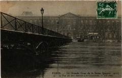 La Grande Crue de la Seine 29 Le Pont des Arts