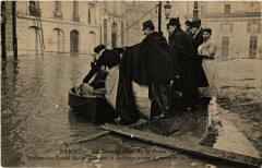 La Grande Crue de la Seine 39 Rue de Lille. Bachotage
