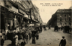 Paris (4e) La Rue de Rivoli et le Bazar de l'Hotel de Ville -
																					75004 Paris 4e
																			