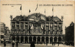 Paris (1e) Souvenir Fetes de la Victoire Grands Magasins du Louvre à Paris 1er