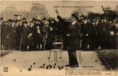 Paris (1e) Le Charmeur d'Oiseaux aux Tuileries à Paris 1er