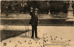Paris (1e) Le Charmeur d'Oiseaux aux Tuileries à Paris 1er