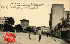 Carte postale ancienne La place Ravignan et l'ancien Réservoir de Montmartre
                                                                     à Paris 18e
                                