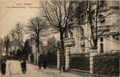 Villa Montmorency - Une Avenue -
																					75016 Paris 16e
																			