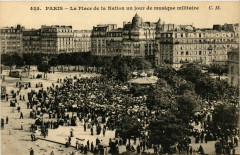 Paris 12e Place de la Nation un jour de musique militaire ed. C.M -
																					75012 Paris 12e
																			