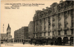Lyon Palace-Hôtel - rue de Lyon - La Façade de l'Hôtel à Paris 12e