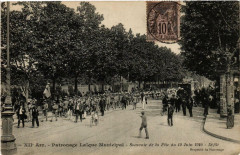 Patronage Laïque Municipal - Souvenir de la Fête du 19 Juin 1910 - Défilé à Paris 12e