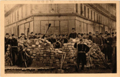 Paris (11e) Barricade l'angle des Bds Voltaire et Richard-Lenoir -
																					75011 Paris 11e
																			