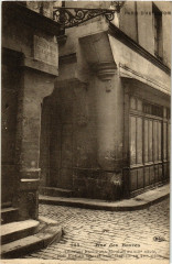 Paris (4e) Rue des Barres. Ancienne Ruelle aux Moulins -
																					75004 Paris 4e
																			