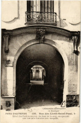 Paris (4e) 3 Rue des Lions-Saint-Paul. Hotel des Parlementaires -
																					75004 Paris 4e
																			