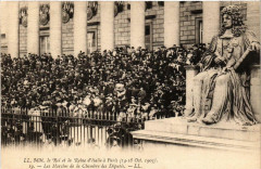 Paris Ll.mm. Le Roi et le Reine d'Italie. Les Marches à Paris