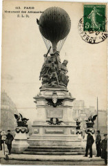Carte postale ancienne Monument des Aéronautes
                                                                     à Paris 17e
                                