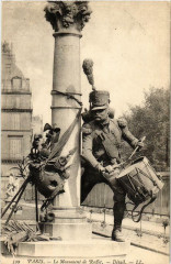Paris (1e) Le Monument de Raffet Detail à Paris 1er