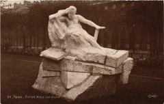 Paris (1e) Victor Hugo par Rodin à Paris 1er
