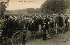 Paris Revue du 14 Juillet -
																					75000 Paris
																			