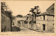 Carte postale ancienne Montmartre - Carrefour des rues de l'Abreuvoir et des Saules
                                                                     à Paris 18e
                                