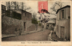 Carte postale ancienne Vieux Montmartre - Rue de l'Abreuvoir
                                                                     à Paris 18e
                                