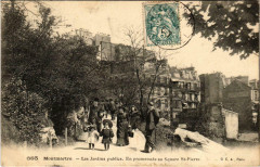 Carte postale ancienne Montmartre - Les Jardins publics. En promenade au Square Saint-Pierre
																	 à Paris 18e
								