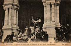 Carte postale ancienne Montmartre - Basilique du Sacré-Coeur, la Bénédiction de Paris par le Saint-Sacrement
                                                                     à Paris 18e
                                