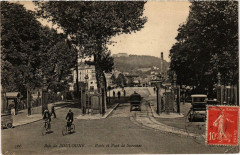 Carte postale ancienne Bois de Boulogne - Porte et Pont de Suresnes
                                                                     à Paris 16e
                                
