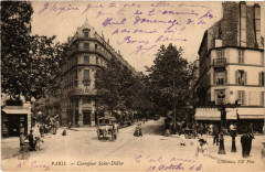 Carte postale ancienne Carrefour Saint-Didier
                                                                     à Paris 16e
                                