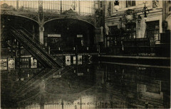 Carte postale ancienne Inondations de 1910 - Gare d'Orléans du Quai d'Orsay
                                                                     à Paris 13e
                                