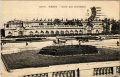 Paris 7e Gare des Invalides à Paris 7e