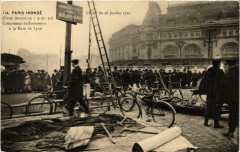 Paris Inonde 114 Campement de Sauveteurs Gare de Lyon à Paris
