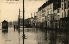 Carte postale ancienne Paris inondé - Cliché du 28 Janvier 1910 - Quai de la Gare
                                                                     à Paris 13e
                                