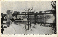 Carte postale ancienne Paris inondé (janvier 1910) - Quai et Viaduc du Métro (près gare d'Austerlitz)
                                                                     à Paris 13e
                                