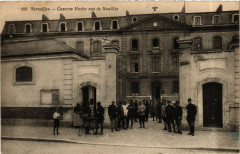 Versailles - Caserne Hoche rue de Nuailles -
																					78000 Versailles
																			