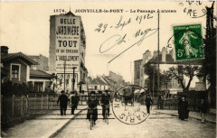 Joinville-le-Pont - Le Passage a niveau à Joinville-le-Pont