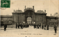 Kremlin-Bicetre - Entrée des Hospices