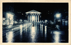 Paris 8e la nuit - Illuminations de la Rue Royale à Paris 8e