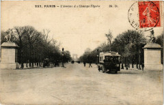 Paris 8e - L'Avenue des Champs-Elysées à Paris 8e